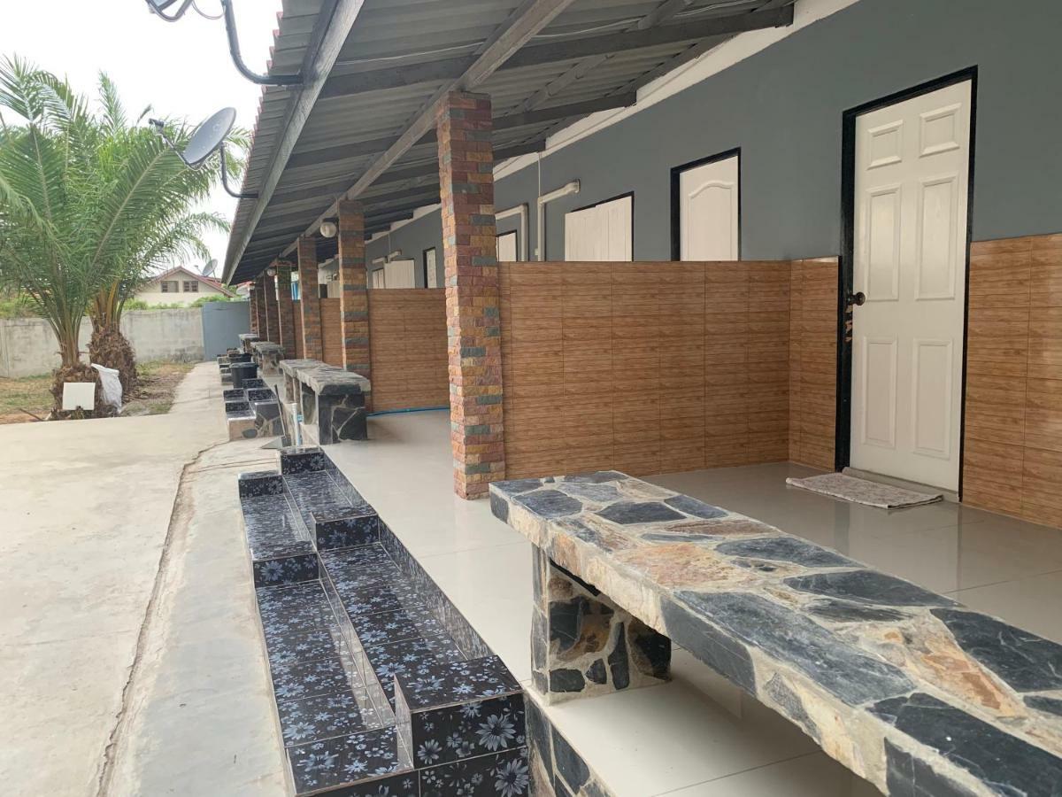 Diane Hotel Phetchaburi Luaran gambar