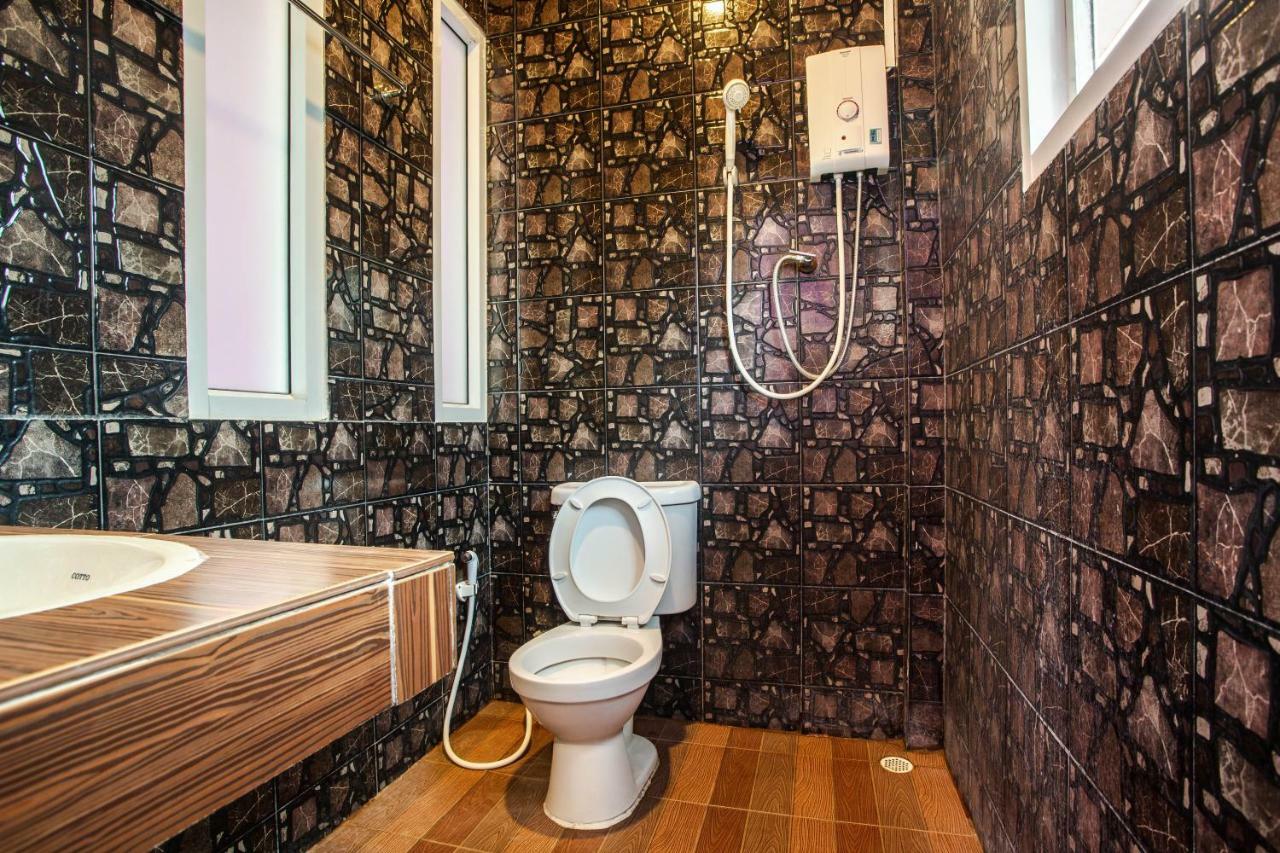 Diane Hotel Phetchaburi Luaran gambar